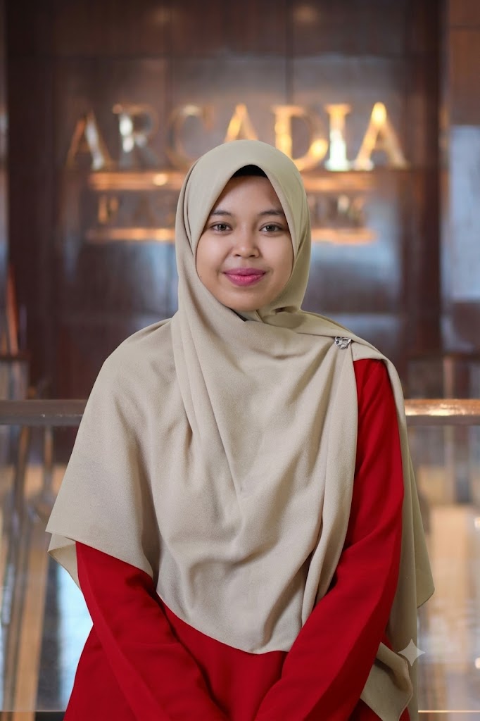 Naafi'u Nuuru Hanifah