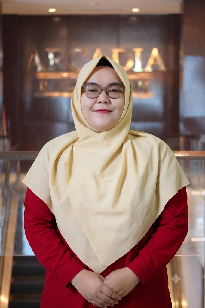 Novita Desy Prasetyowati, S.S.